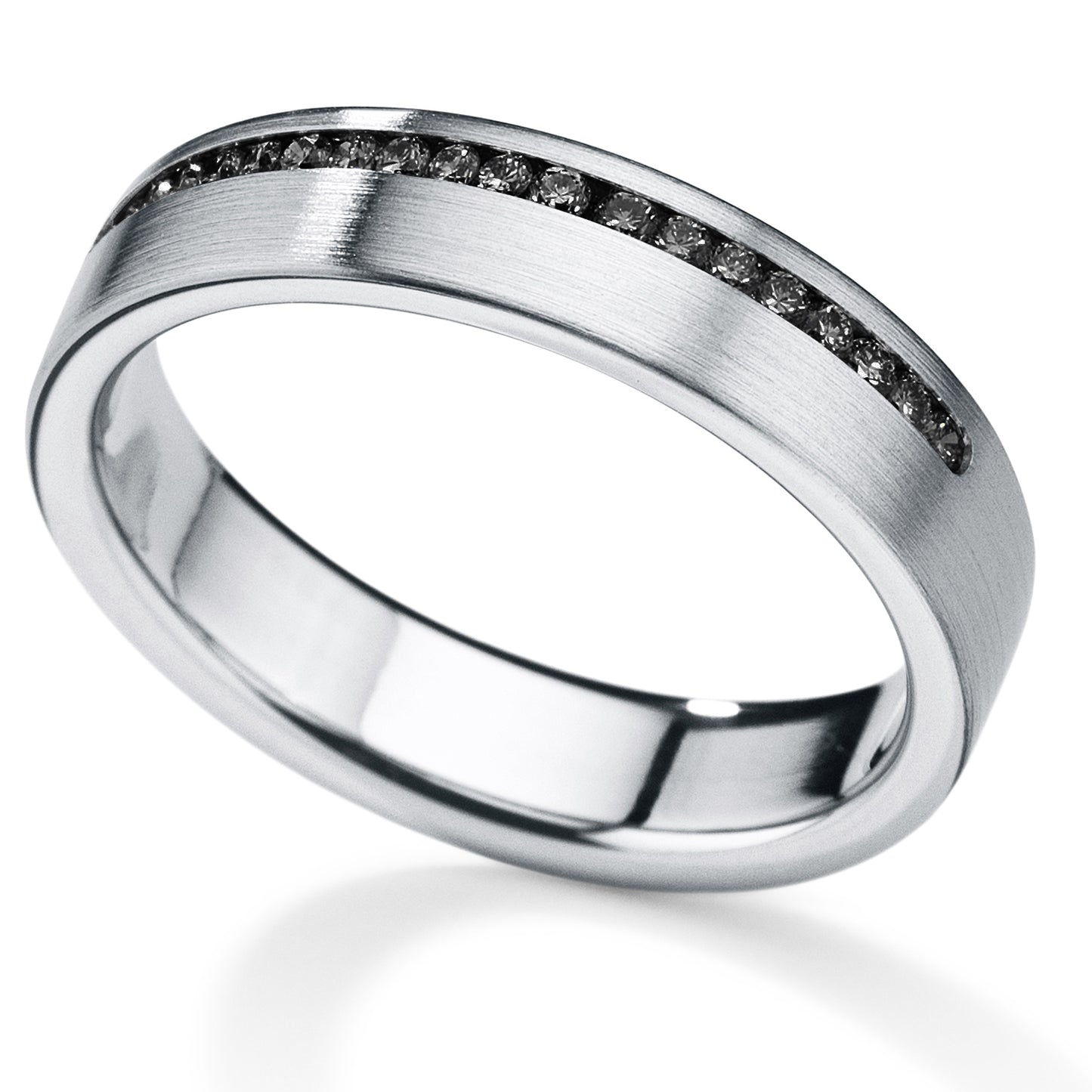 Diamantring mit 20 Brillanten á 0,008 ct. (total 0,16 ct.) TW VS, VENICE, Ringbreite 4,5 mm, Edelstahl, Diamantreihe weiß oder schwarz