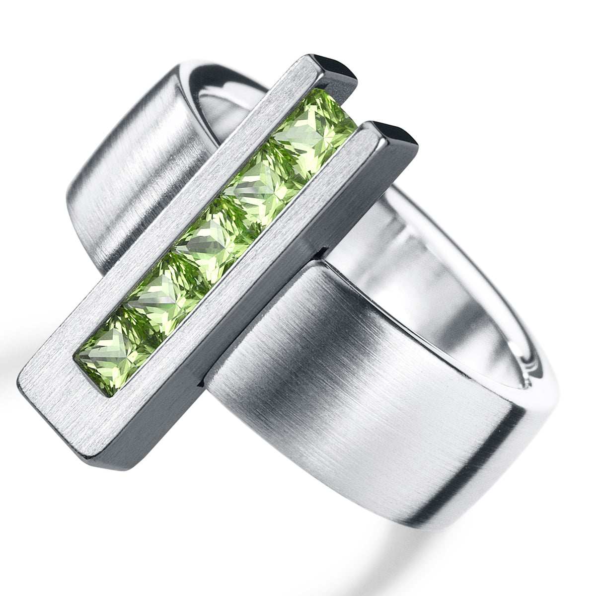 Farbedelsteinring mit 5 Farbedelsteinen 3x3 mm Princess cut in Kanal gefasst, New York 25 Ringbreite 7 mm, Edelstahl