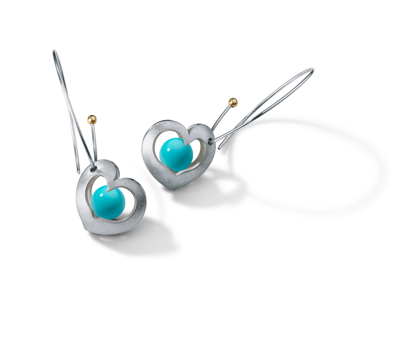 Herzohrschmuck mit loser Kugel, 19 x 17 mm, ALPENHERZ, Edelstahl auf Bügel