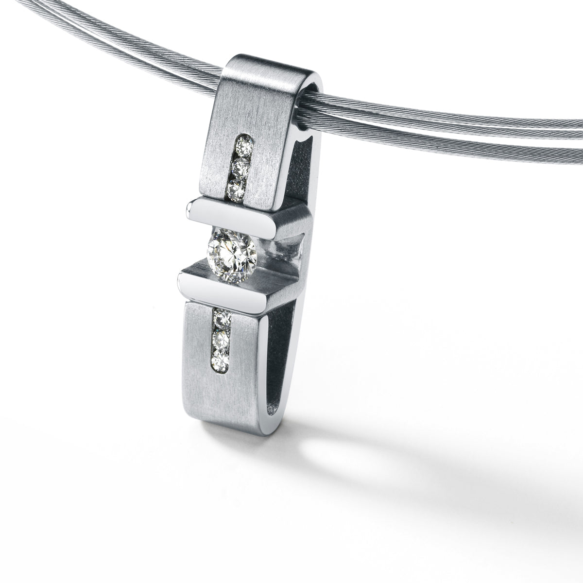 Diamantanhänger 0,10 ct. TW VS und wahlweise 3 oder 6 Brillanten TW-VS CUBE Edelstahl