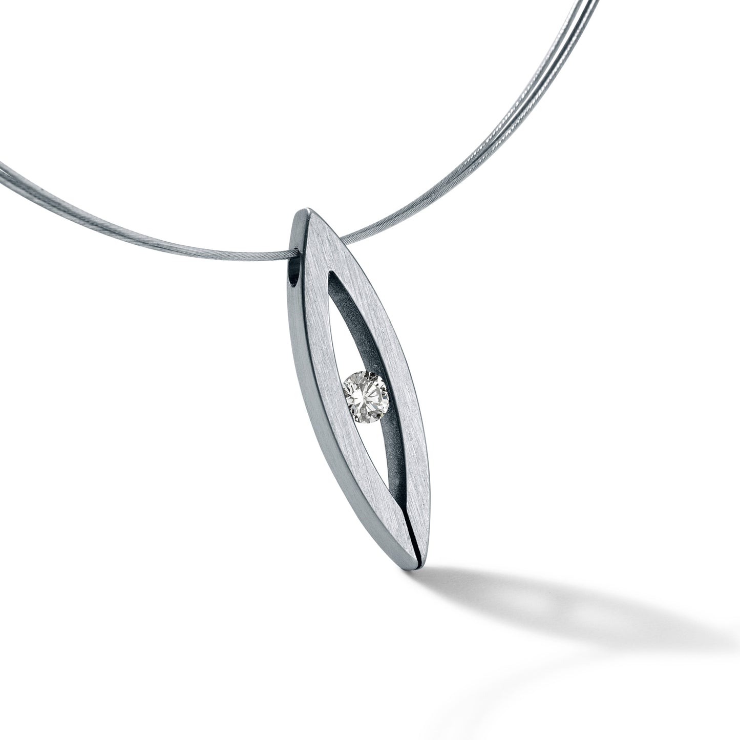 Diamantanhänger NAVETTE, Brillant bis 0,25 ct. TW-VS, Edelstahl