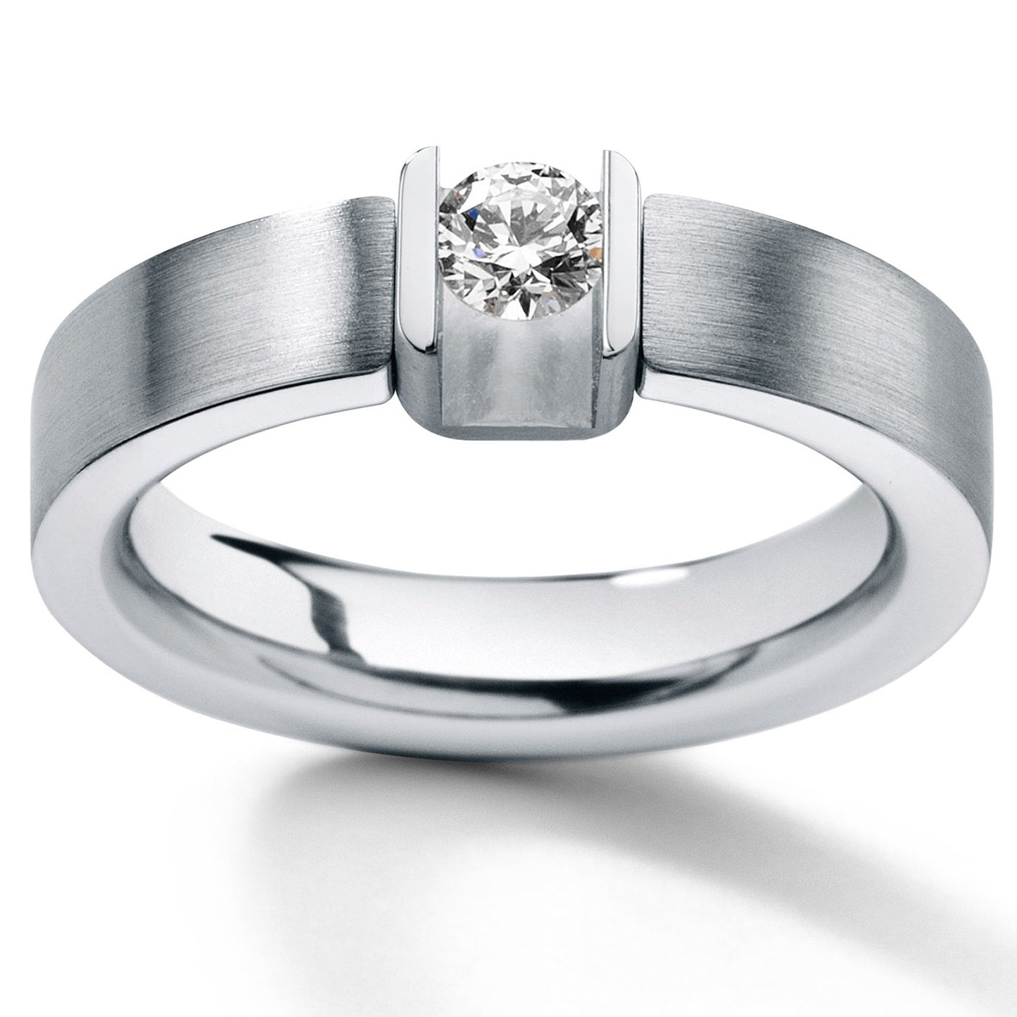 Diamantring mit Brillant von 0,06 ct. bis 0,25 ct. TW VS, CUBE 4,5 mm Ringbreite, Edelstahl