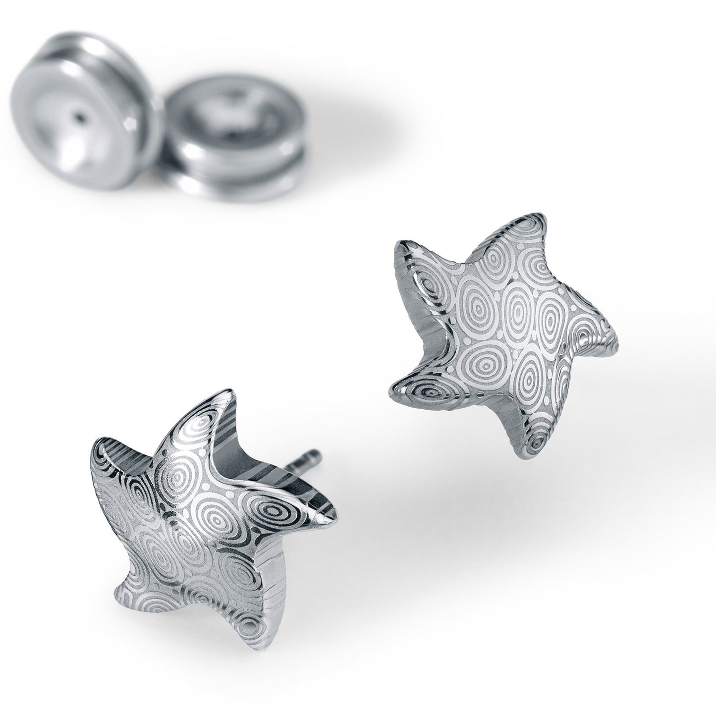 Diamantohrstecker mit Brillanten á 0,02 ct, TW VS aus Edelstahl oder aus Damaszenerstahl ohne Brillanten