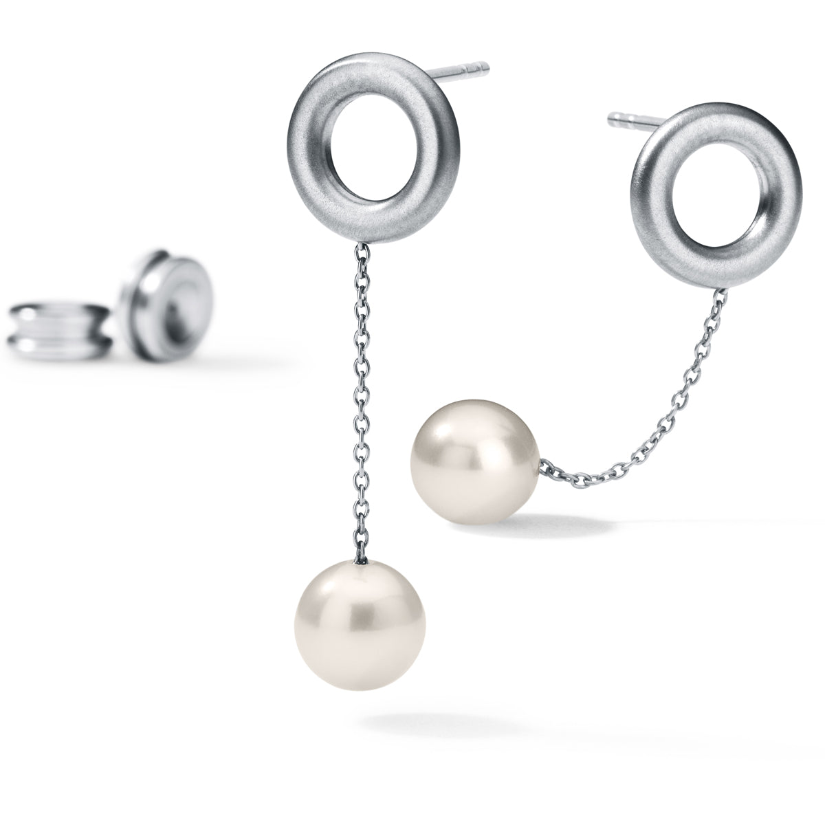 Perlohrstecker mit Ring und eingespanntem Brillanten, Perle an Ankerkette, Edelstahl